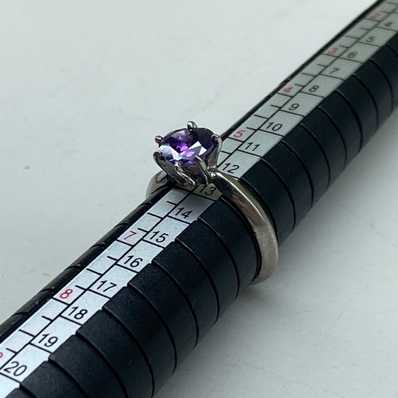 Sterling Silver Purple Heart Gemstone Ring - Picture 7 of 10
